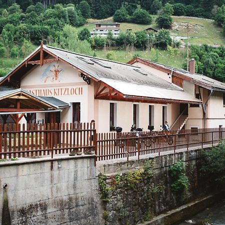 Gasthaus Kitzloch Taxenbach Buitenkant foto